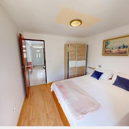 Apartments Bimi Vir Luaran gambar