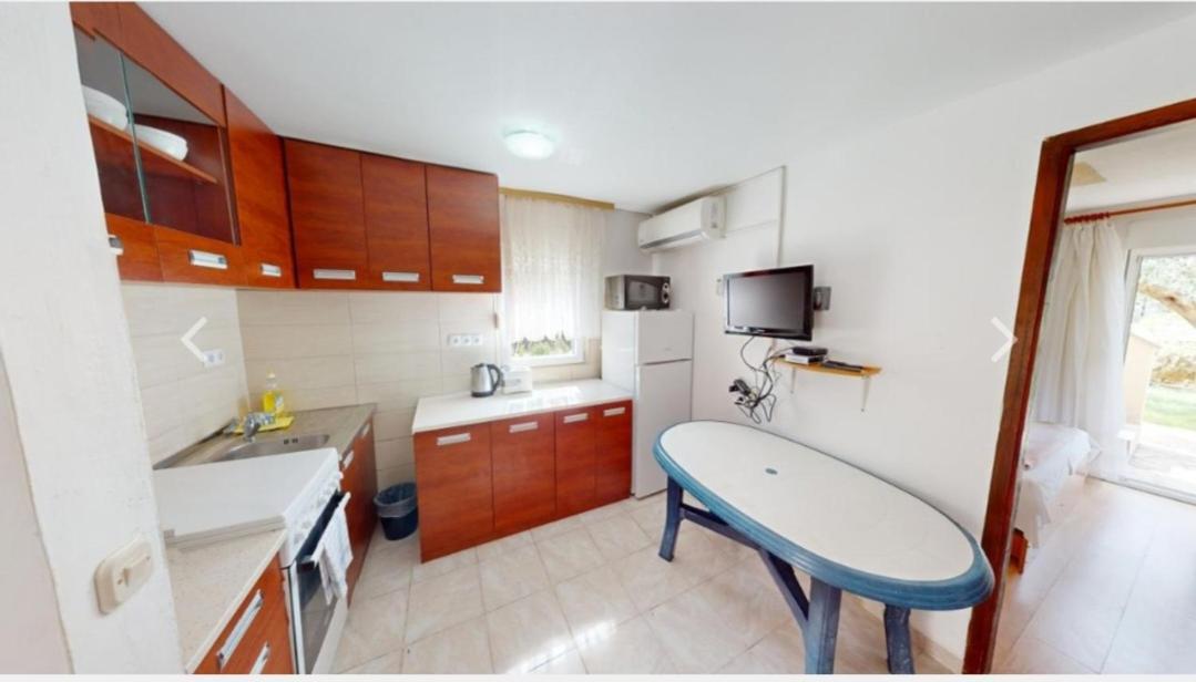 Apartments Bimi Vir Luaran gambar