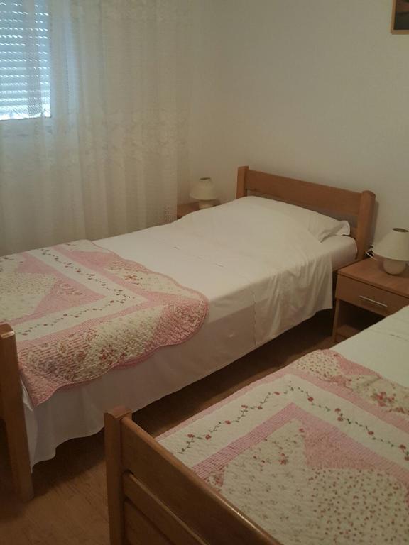 Apartments Bimi Vir Luaran gambar
