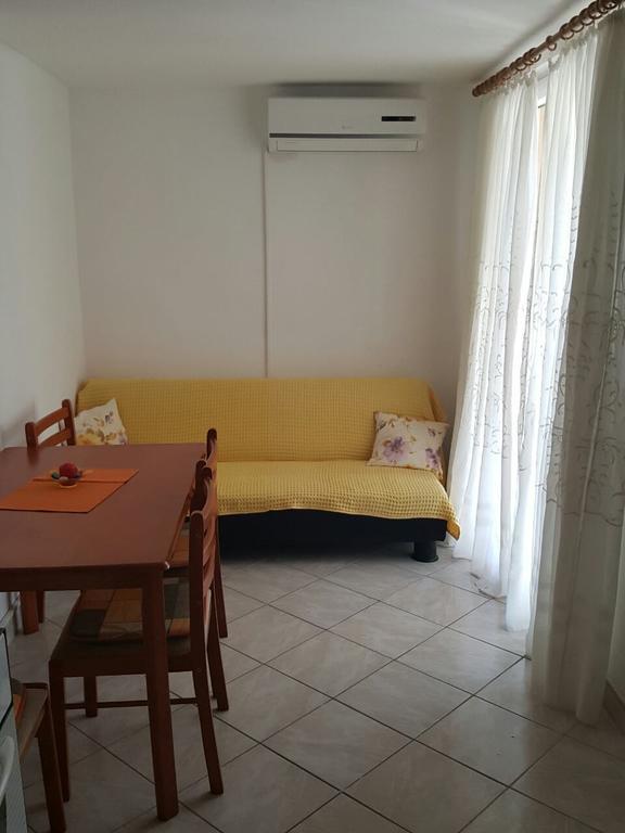 Apartments Bimi Vir Luaran gambar