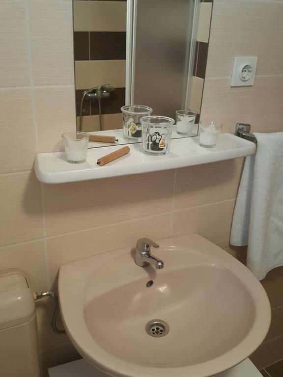 Apartments Bimi Vir Luaran gambar