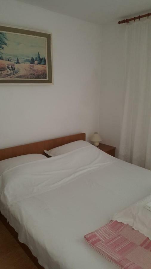 Apartments Bimi Vir Luaran gambar