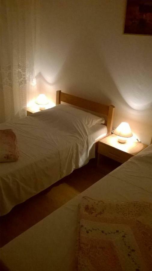 Apartments Bimi Vir Luaran gambar